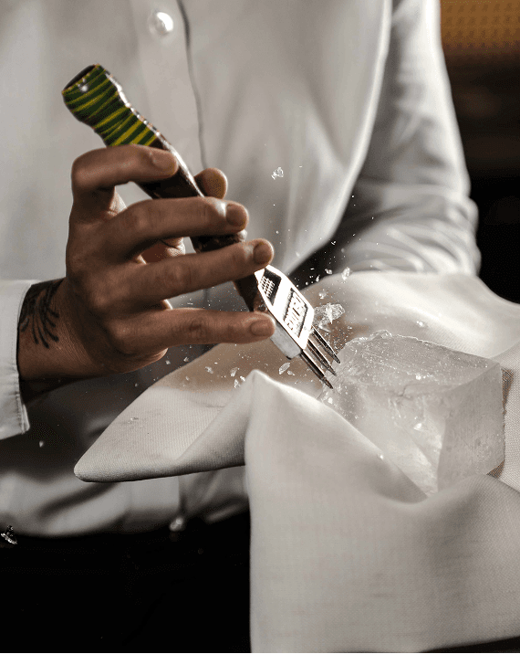 MGC ice sculpturing F&B